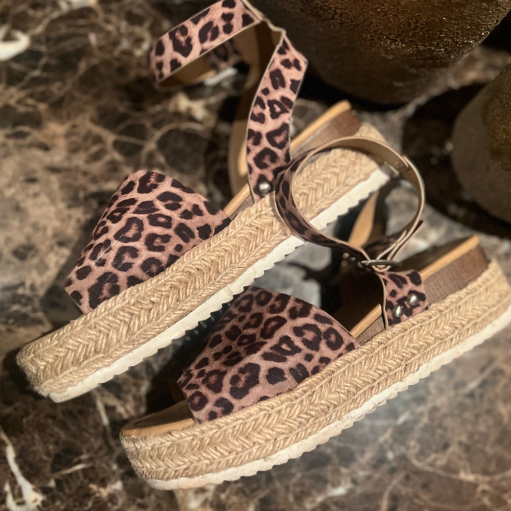 Womens Soda Leopard Print Espadrille Platform Sandals